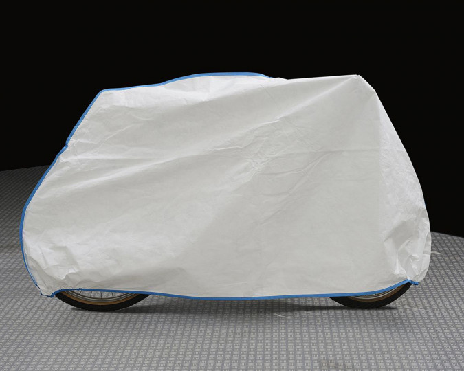 Demi-bâche protection Peugeot 107 - demi-housse Tyvek® DuPont™ : usage mixte